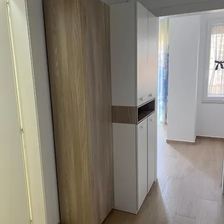 Hi Mare 2 Appartement Himarë